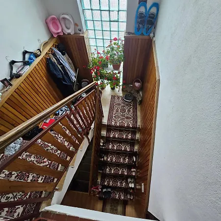 Izba V Dome Manzelska Dvojpostel Homestay Svidnik